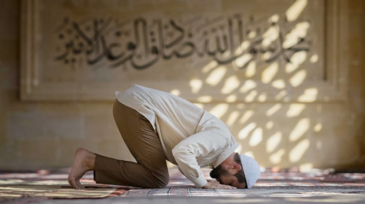 مواعيد الصلاة بعد تغيير الساعة 2026 في مصر 1